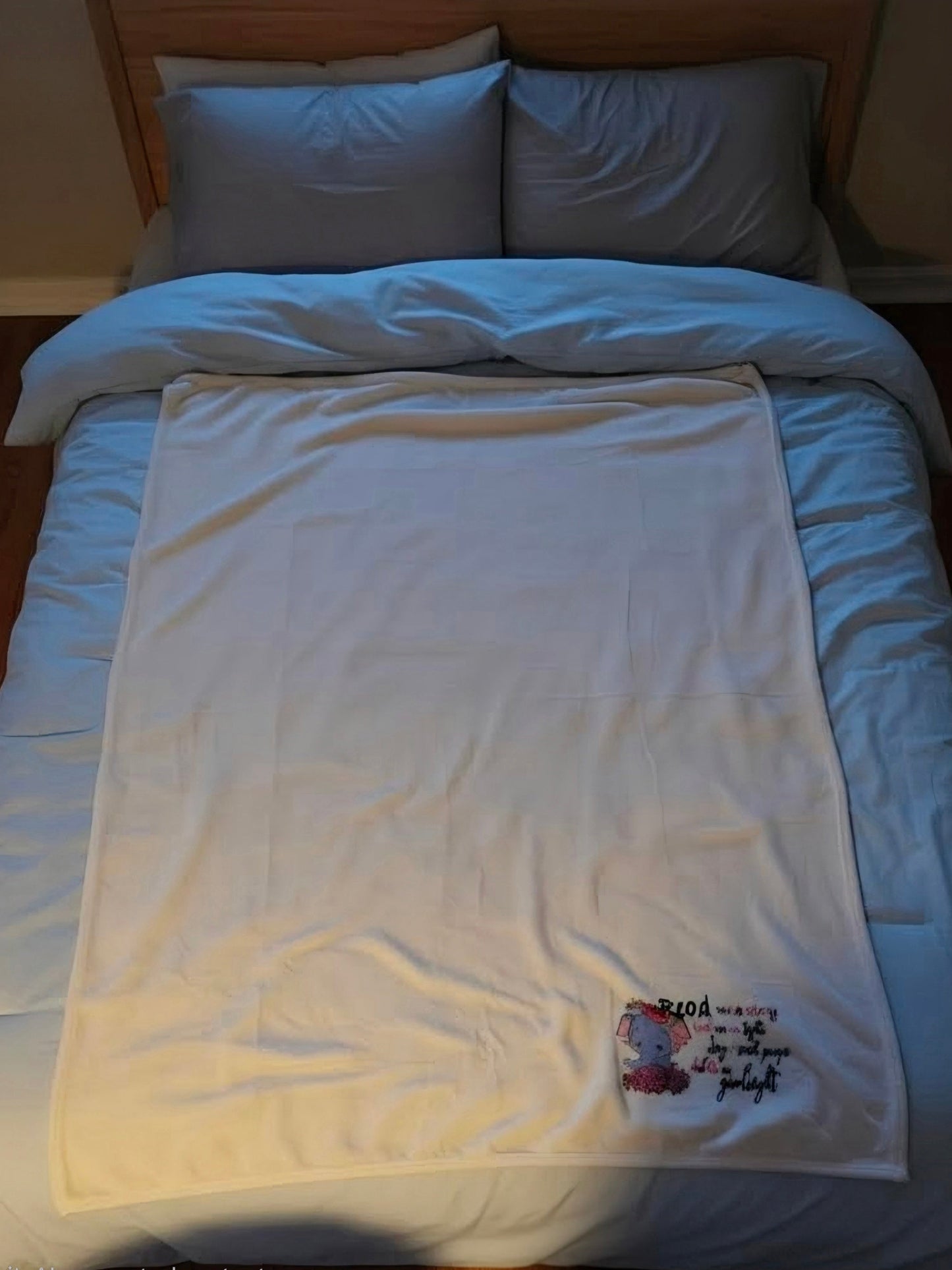 Children's Read Me a Story Elephant Blanket